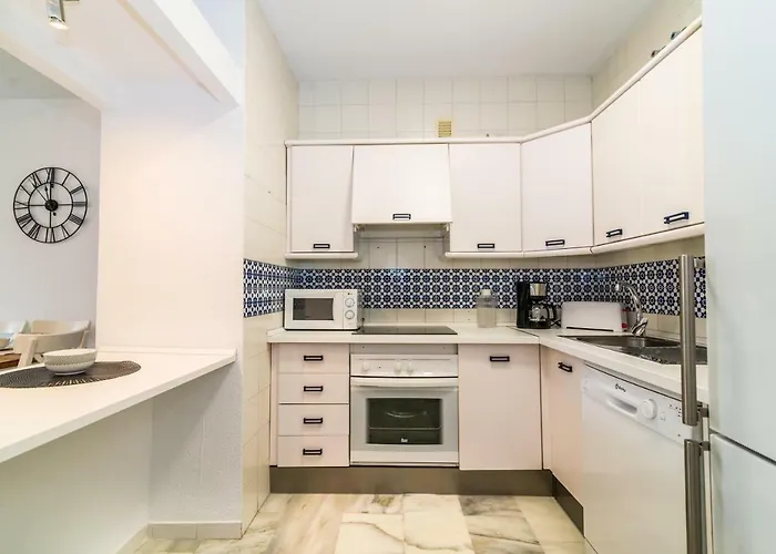 דירה Well-located 3bdr In