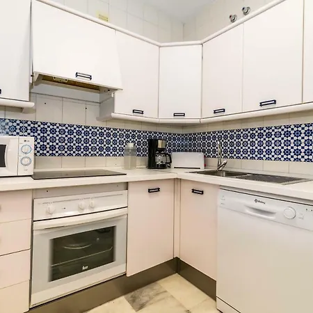 Well-located 3bdr In Appartement