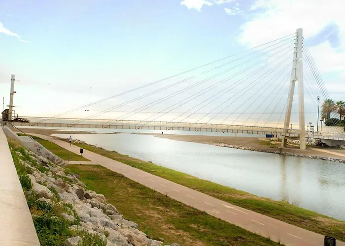 Well-located 3bdr In Appartement *