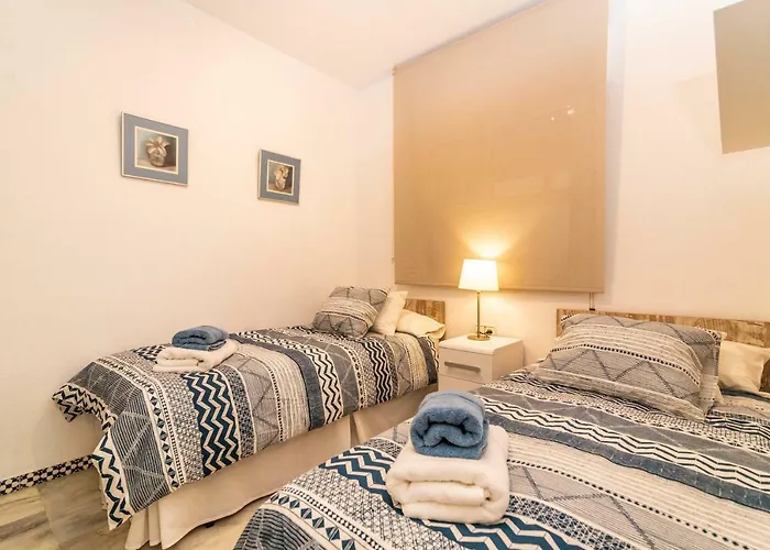 公寓 Well-located 3bdr In 丰希罗拉